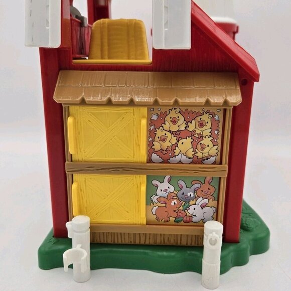 Fisher Price Little People Animal Sounds Farm Barn Silo Playset Animals Works EU - Picture 9 of 15